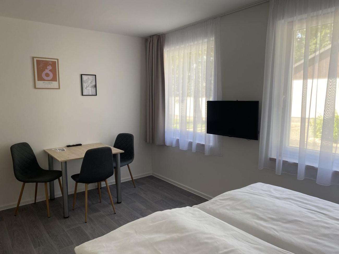 Ea Hotel Kraskov Stary Dvur 外观 照片